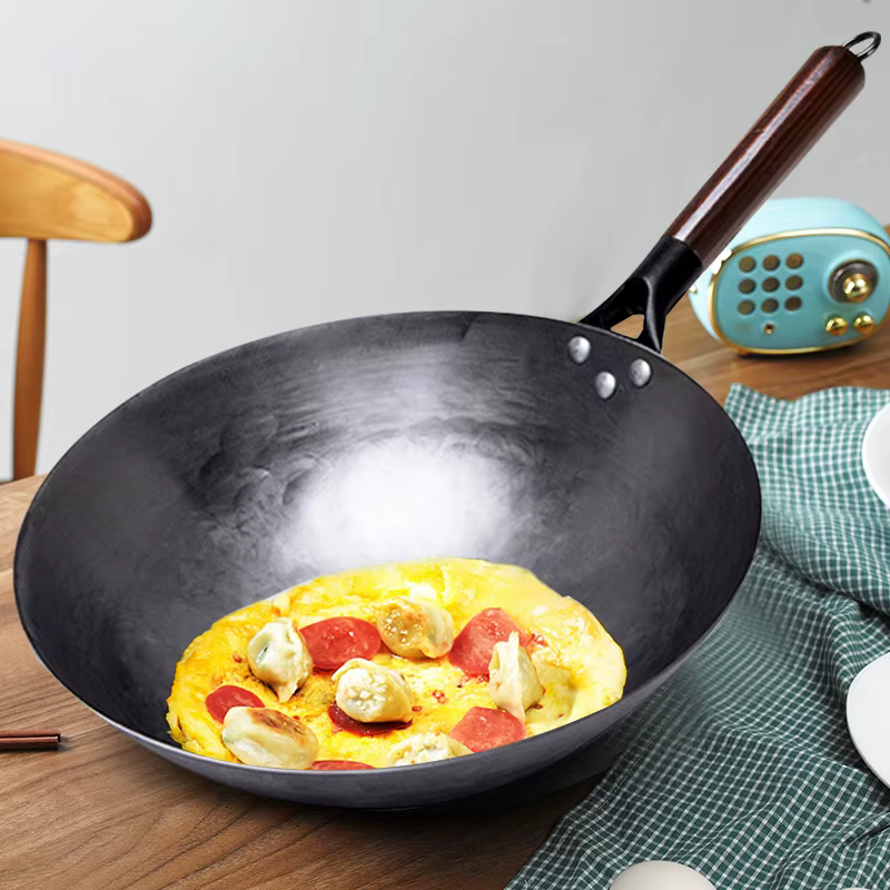 Wok traditionnel en fer, Woks sans revêtement forgé à la main pour poêle de cuisine manche en bois W