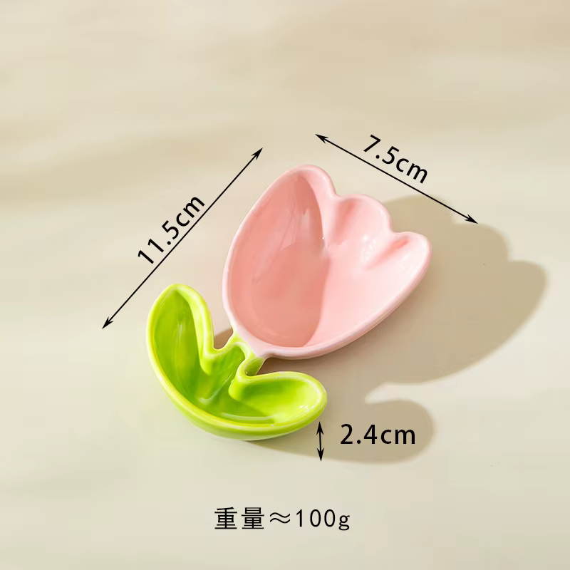 Plat d'assaisonnement en céramique fleur de tulipe, petit plat coréen mignon, assiette de collation,