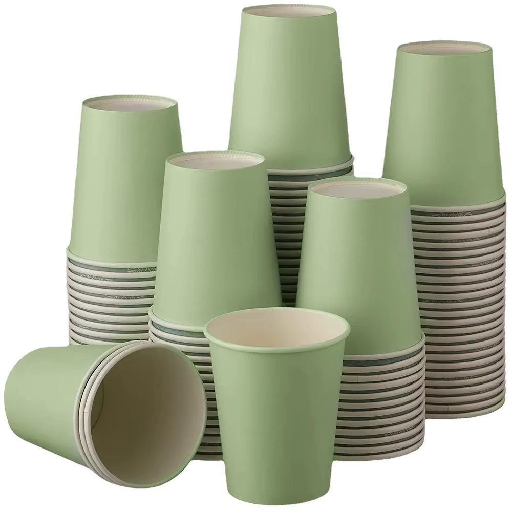 Assiette de couleur unie vert sauge, serviette, tasse, nappe, fournitures de table de fête pour garç