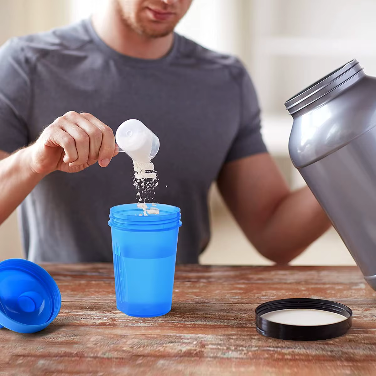 Leeseph Shaker Bottle avec boules Shaker Bouteille Shaker à boisson anti-fuite pour Shake et pré-ent