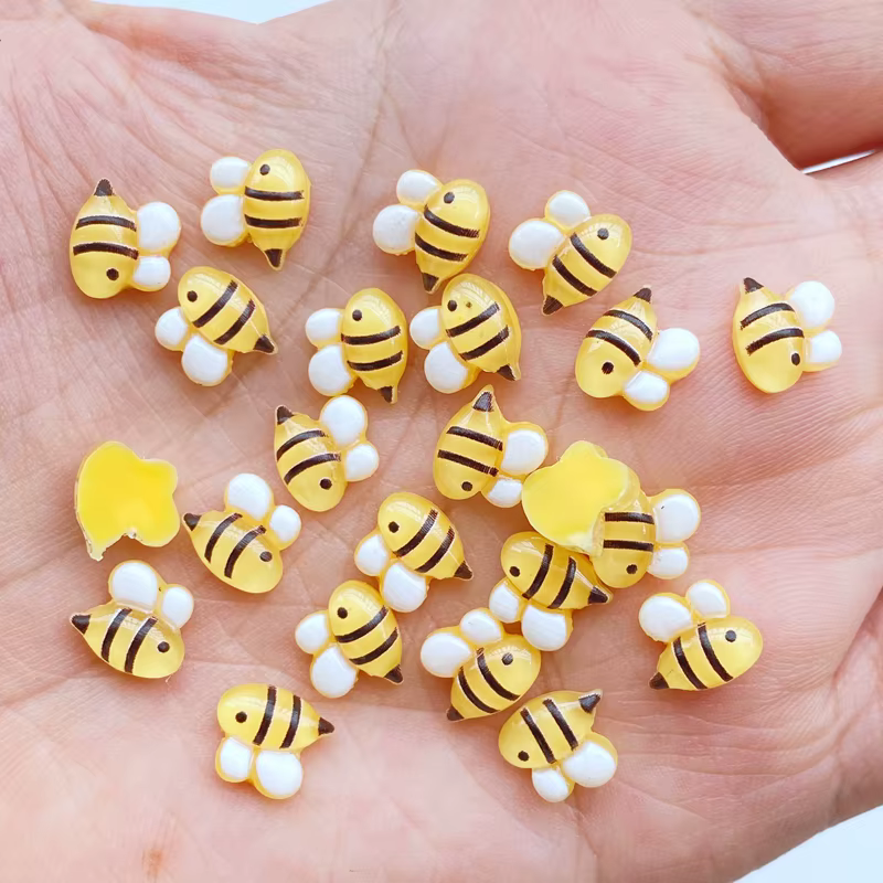 Mini Figurine en résine d'abeille, 50 pièces, artisanat, Cabochon à dos plat, ornement, fabrication 