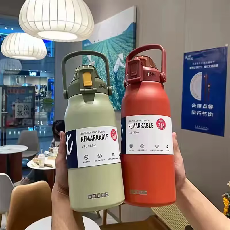 Gobelet Thermo bouteille grande capacité avec paille bouteille d'eau thermique en acier inoxydable t