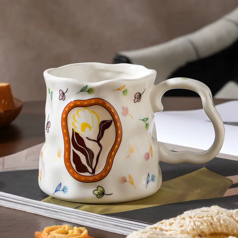 Tasse en céramique faite à la main en forme de fleur de rêve, tasse à eau de grande valeur, tasse à 