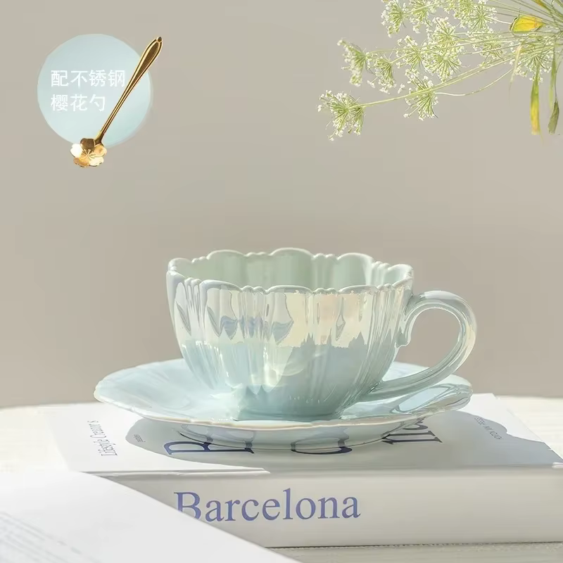 Tasse en céramique de pétale de perle tasse à café et soucoupe thé de l'après-midi tasse à café roug