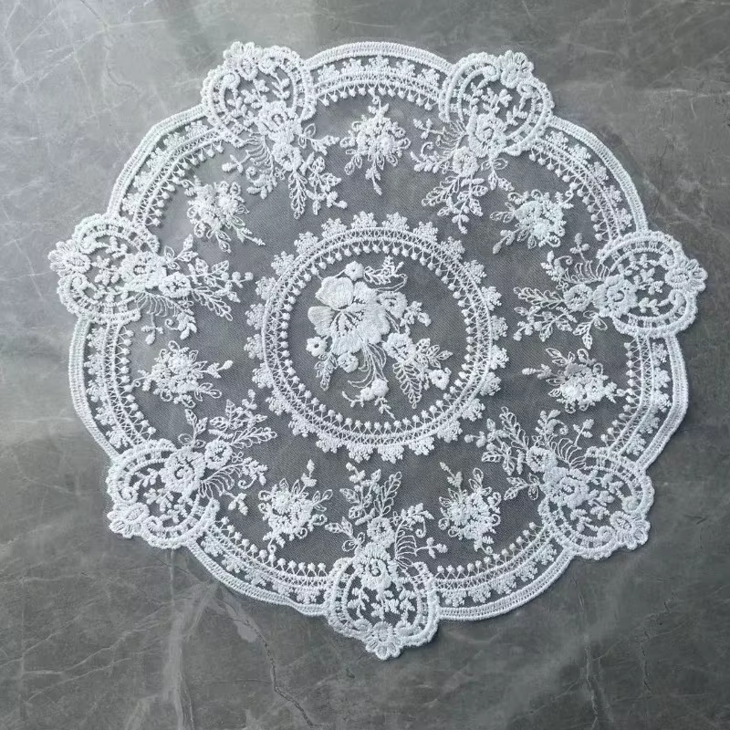 Tapis de Table en dentelle brodé de fleurs, élégant, pour tasse à café, 33cm, beau motif, Vase, lamp