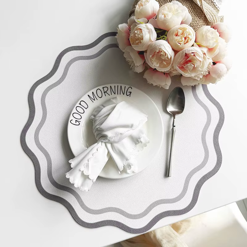 Napperons en Faux cuir imprimé en forme de fleur, tapis de Table isolé pour cuisine, Table à manger,