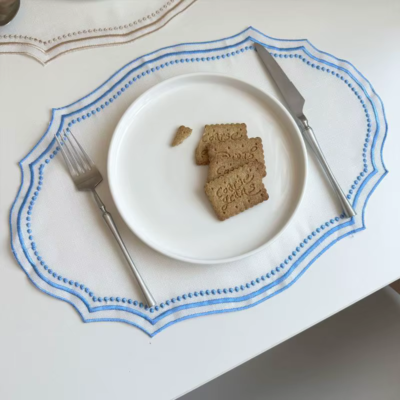 Set de table vintage brodé en tissu imitation coton-lin, napperons décoratifs lavables en dentelle f