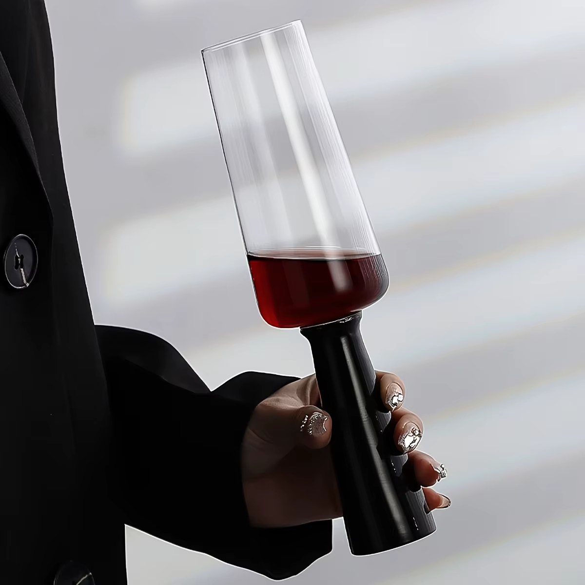 Verre à pilier noir rétro, tasses rondes simples et fraîches, verres à vin créatifs faits à la main,