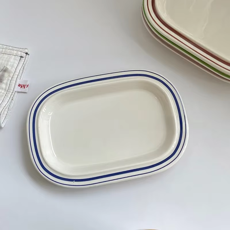 Plat Dim Sum en céramique linéaire de Style coréen, assiette à pâtes, thé de l'après-midi, vaisselle