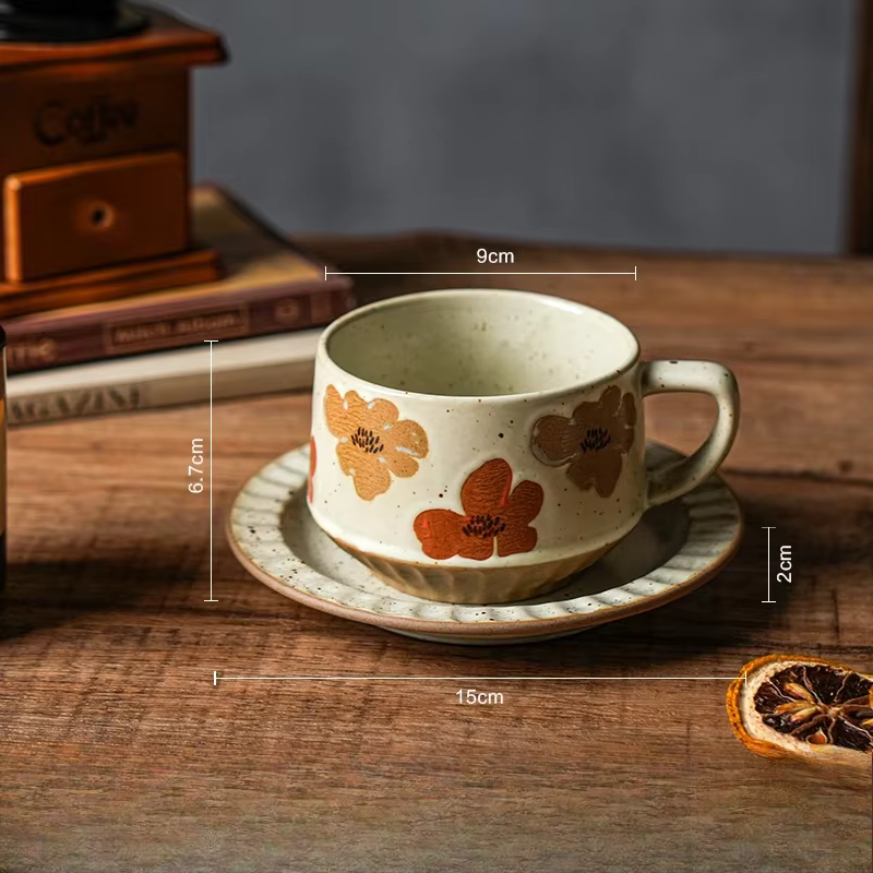 Ensemble de tasses à café et soucoupes rétro haut de gamme, tasses à fleurs créatives en poterie bru