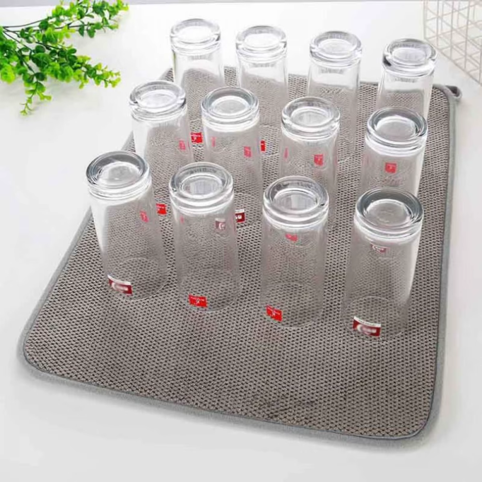 Tapis de vaccage de la Vaisselle en Microcarence Absorbant, Polymères de Comptoir de Cuisine, Servie
