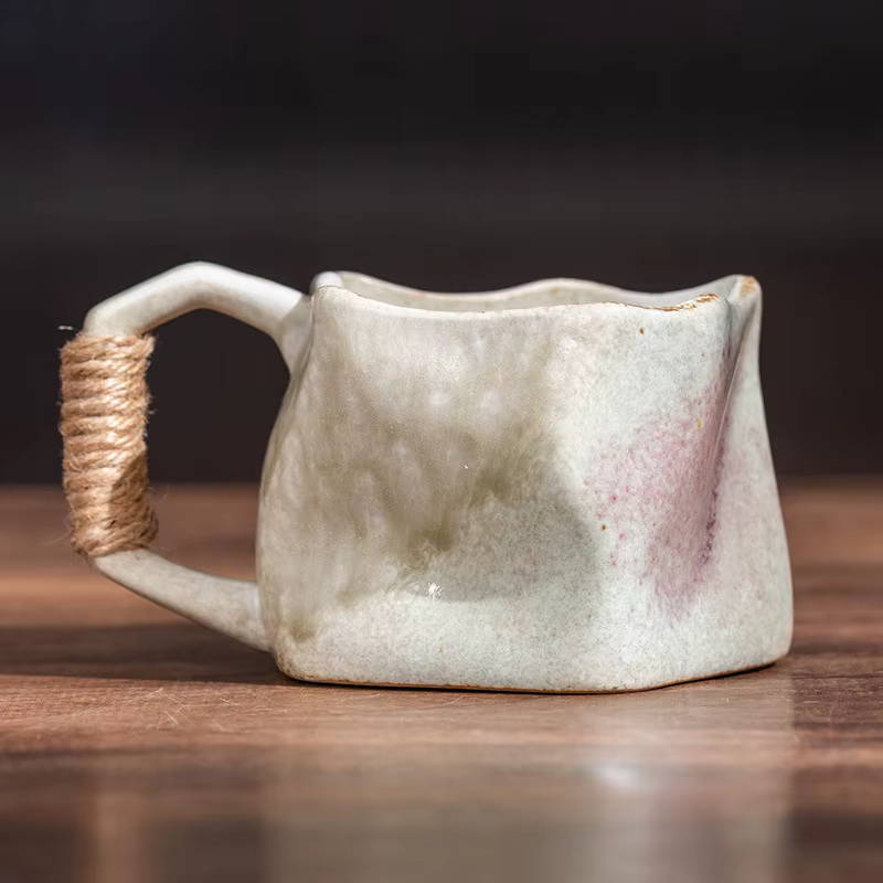 Tasse à café en poterie rugueuse créative, tasse en céramique à ULrétro, tasse irrégulière, forme ja