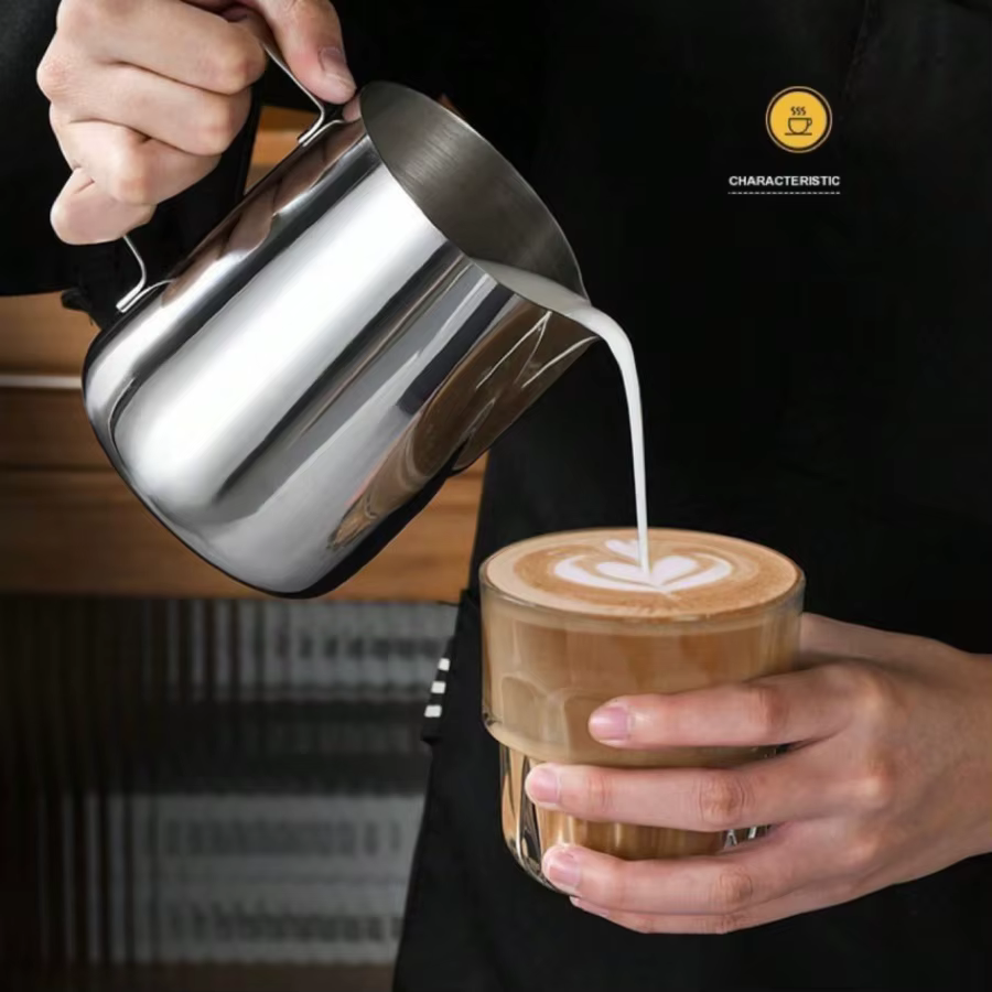 Tasse graduée en acier inoxydable pour café, design floral, avec ligne de mesure pour mousse de lait