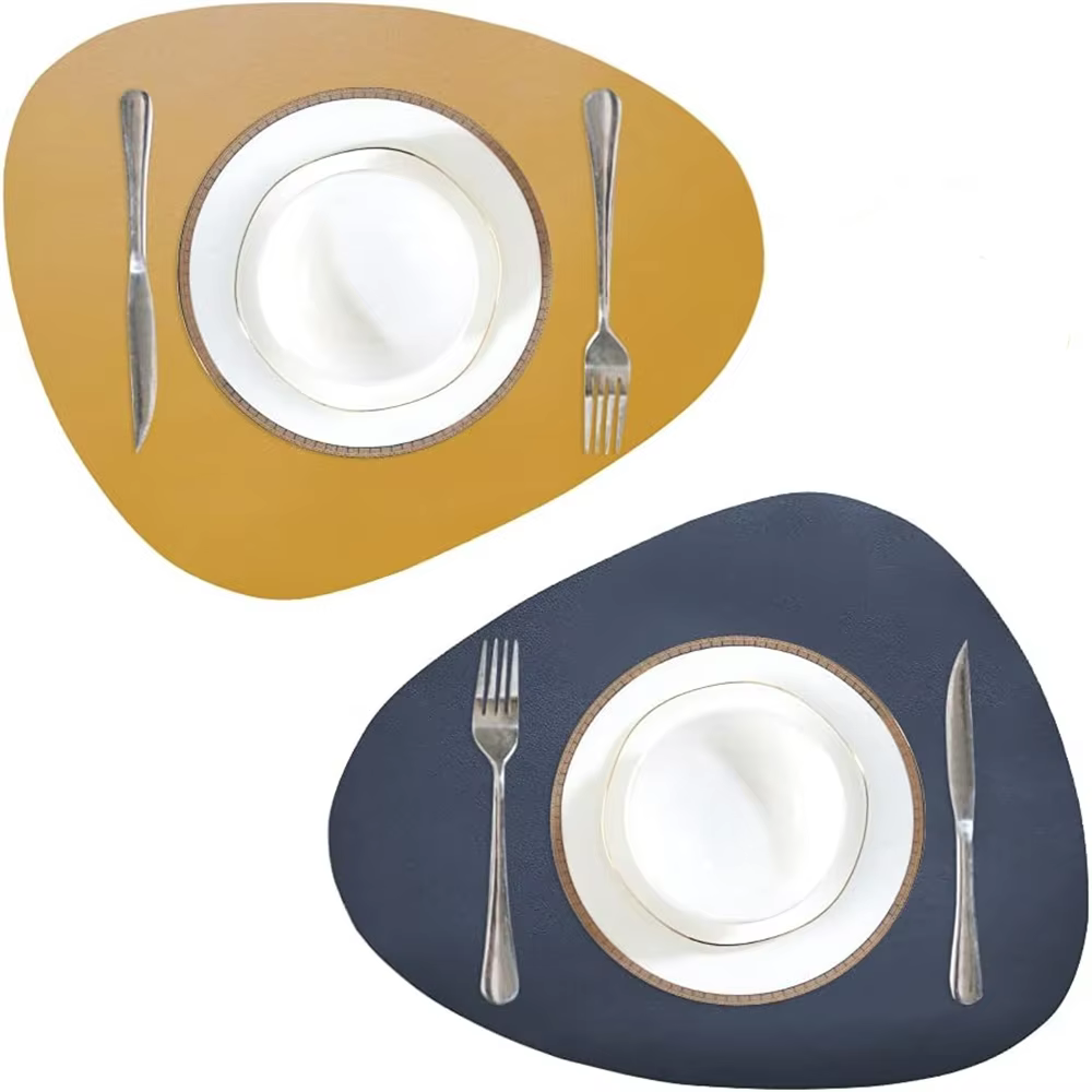Sets de table coordonnants en similicuir