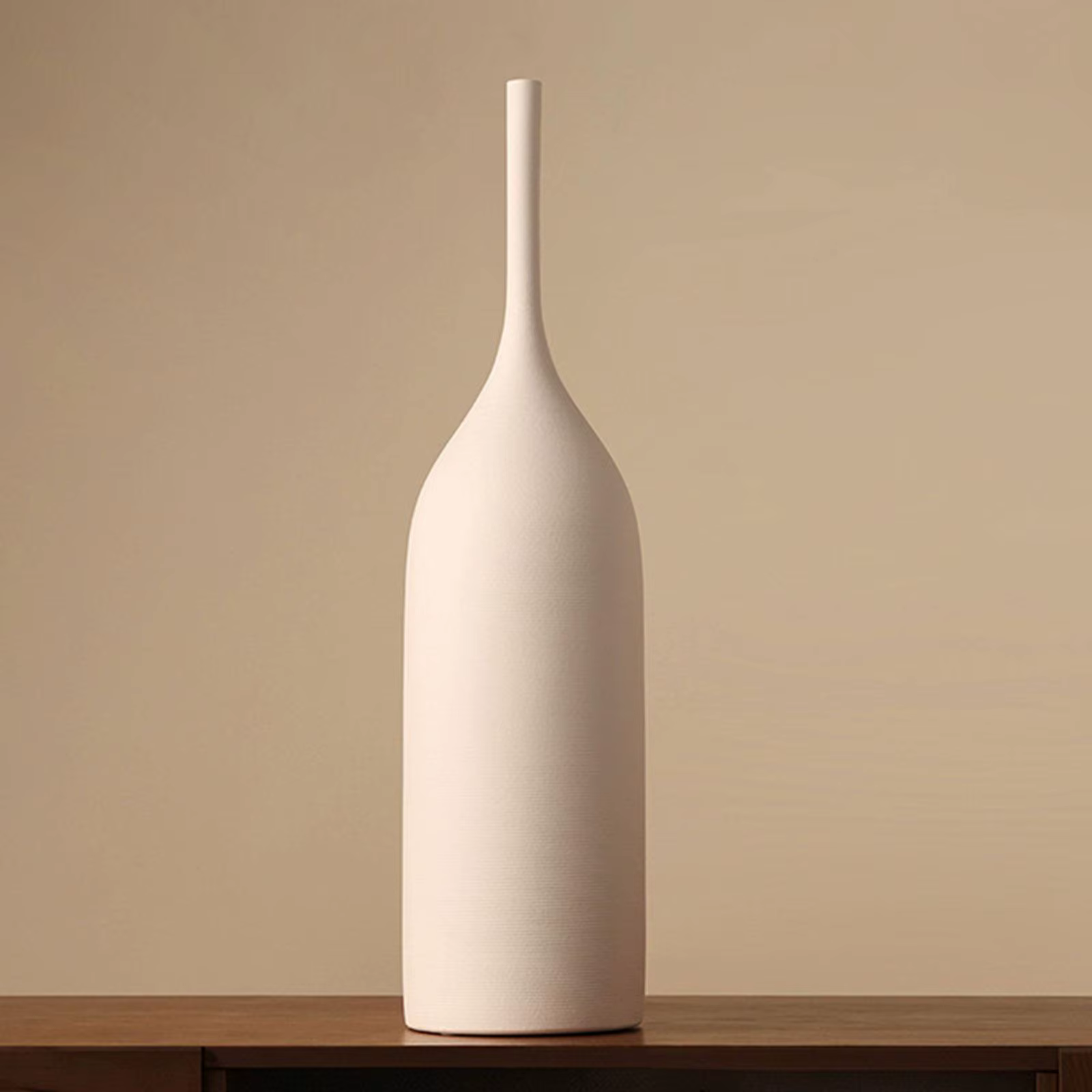 Vase décoratif en porcelaine