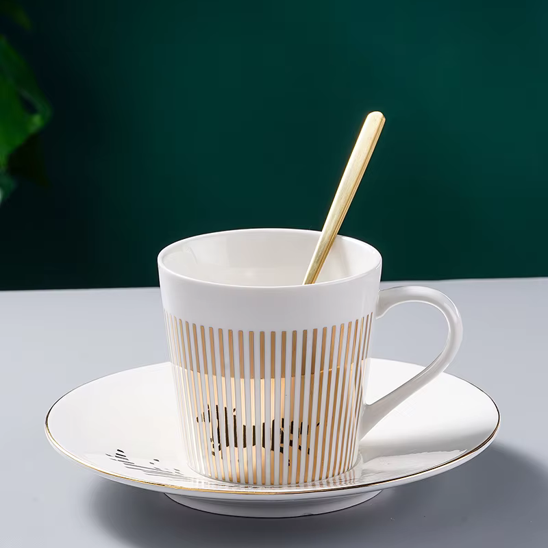 Tasse à café miroir papillon