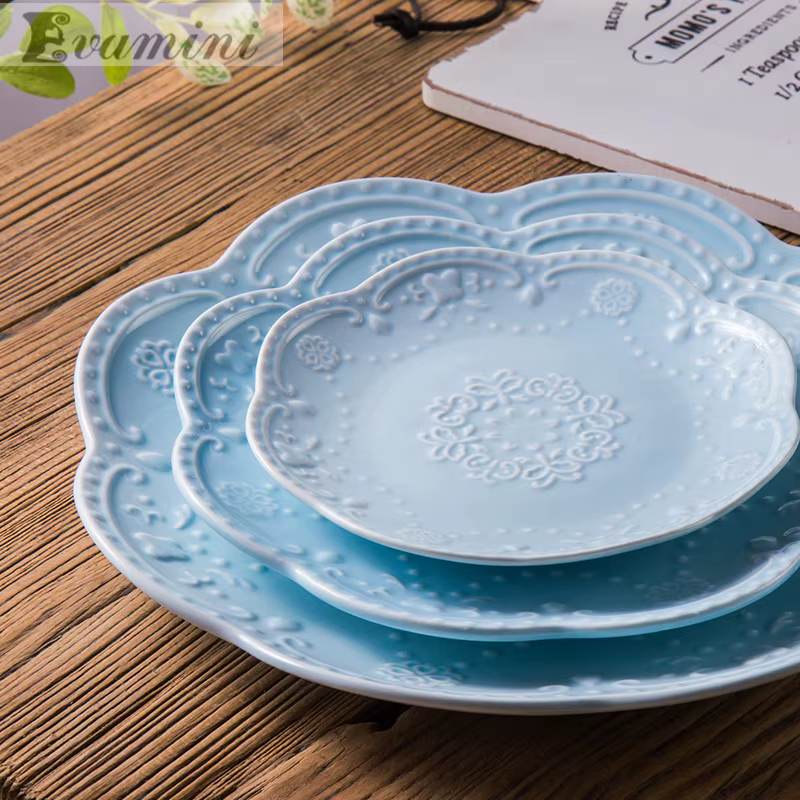 Assiettes plates en céramique européenne