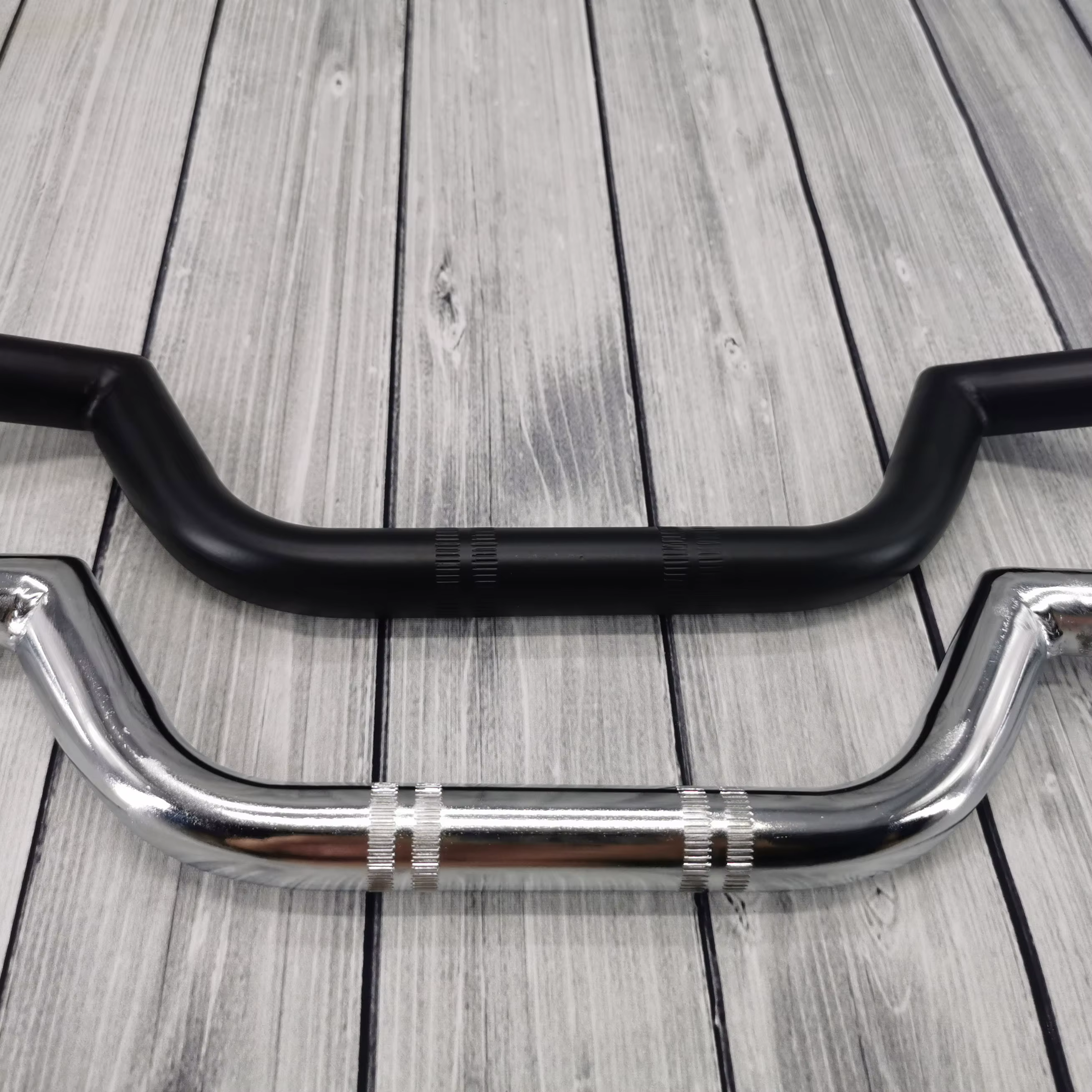 Volant de Moto Rétro, Guidon de 22m, 7/8 en effet, pour Royal Enfield 73Inboulon Tracker Bobber SV650 CB650R CB650F