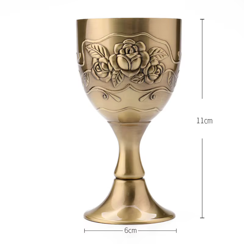 Verres à vin vintage pour la mer Méditerranée