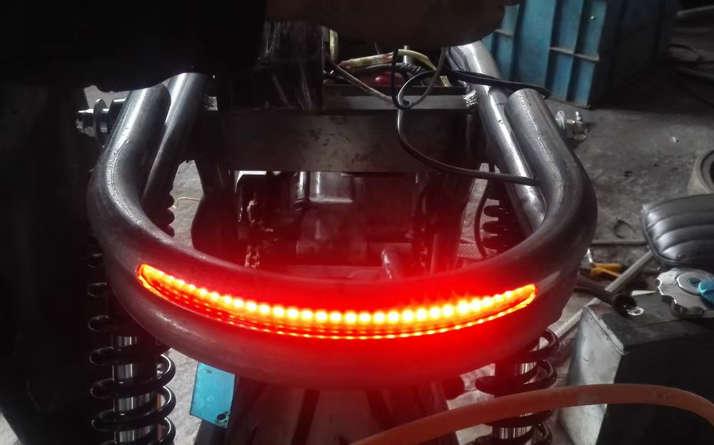 LOCHOSHI modifié universel café Racer cadre de siège cerceau boucle Brat Style avec frein LED clignotant lumière unique pour Honda Yamaha Suzuki