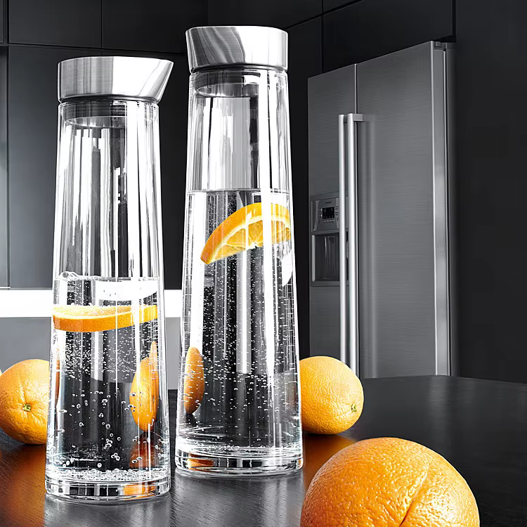 Bouteille d'eau en verre épaissi avec couvercle en acier inoxydable