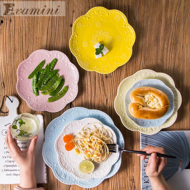 Assiettes plates en céramique européenne