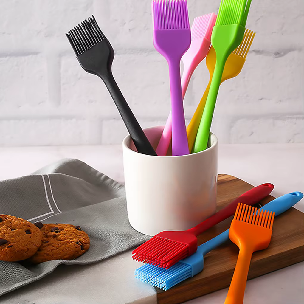 Brosse à pâte à modeler en Silicone, brosses à huile pour gâteaux, pain, beurre, outils de cuisson, brosse de Barbecue de cuisine, ustensile de cuisson