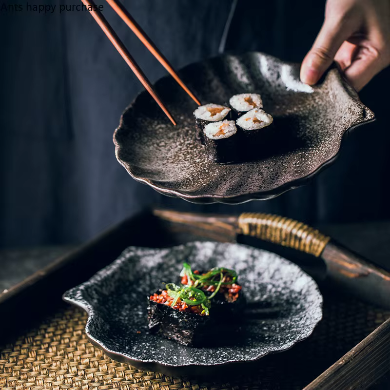 Assiette à Queue en Céramique à Coquille Irrégulière