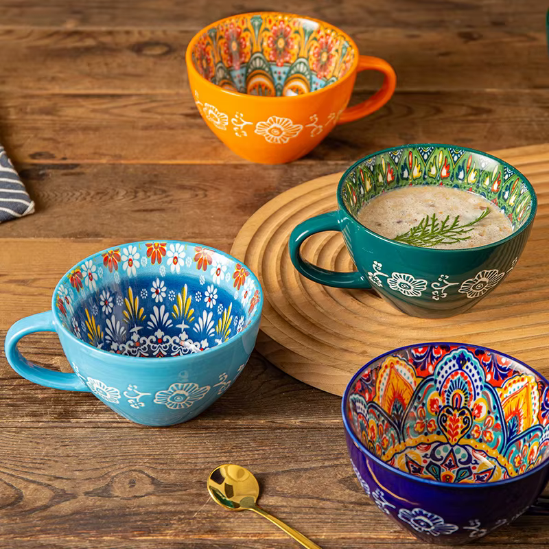 Tasse de petit déjeuner en céramique rétro