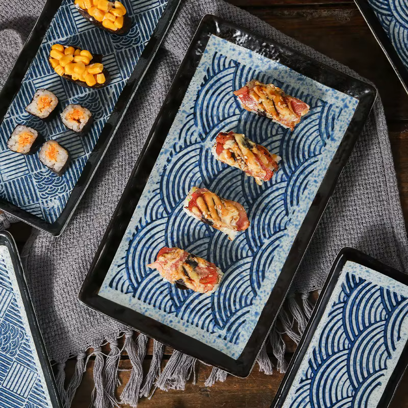 Assiette rectangulaire en céramique motif vague japonaise