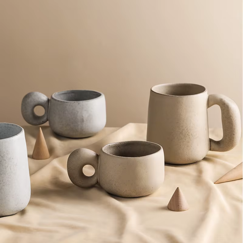 Tasse à café rétro en grès japonais