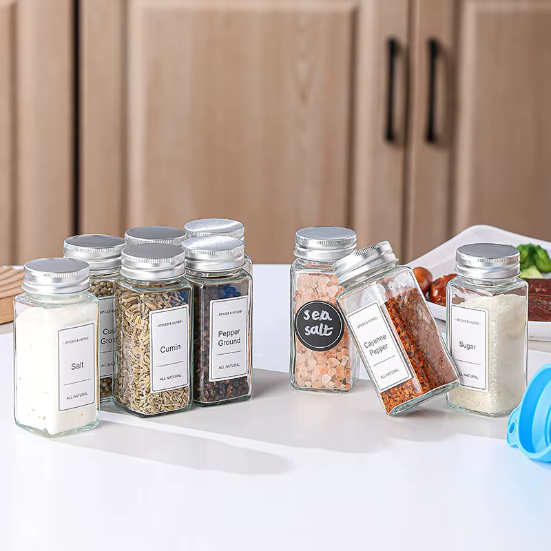 Pots à épices scellés en verre avec couvercle
