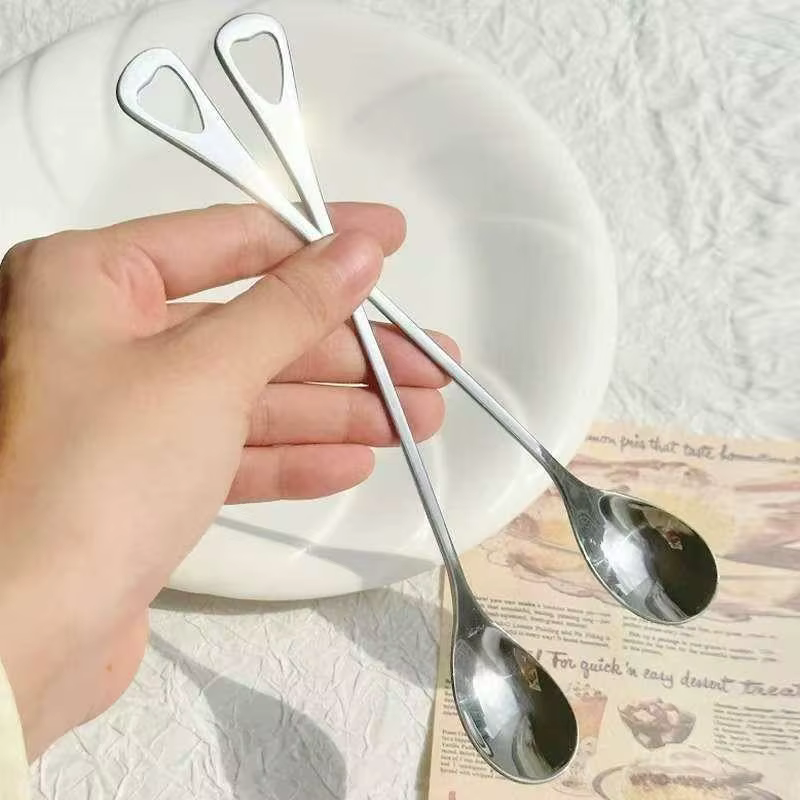 Cuillère à louche argentée