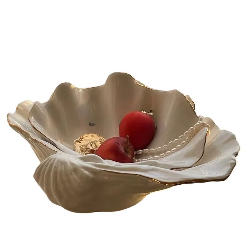 Assiette en céramique faite à la main