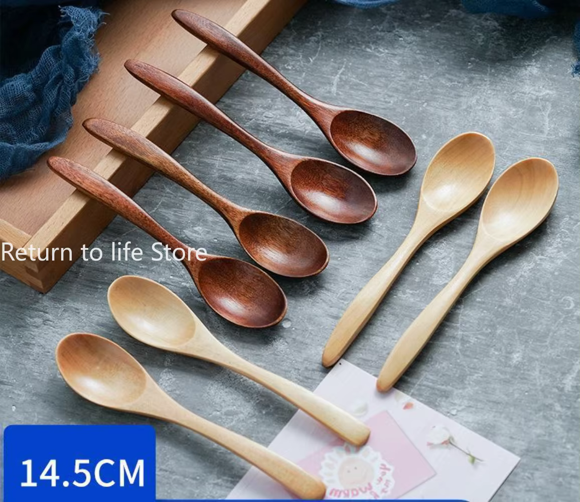 Ustensiles de cuisine couverts en bois cuillère