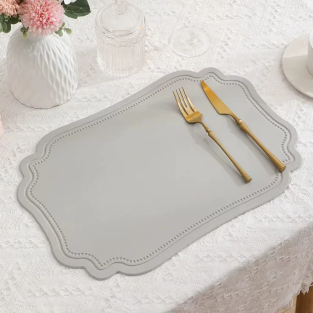 Ensemble de 4 dessous-de-plat rétro irréguliers