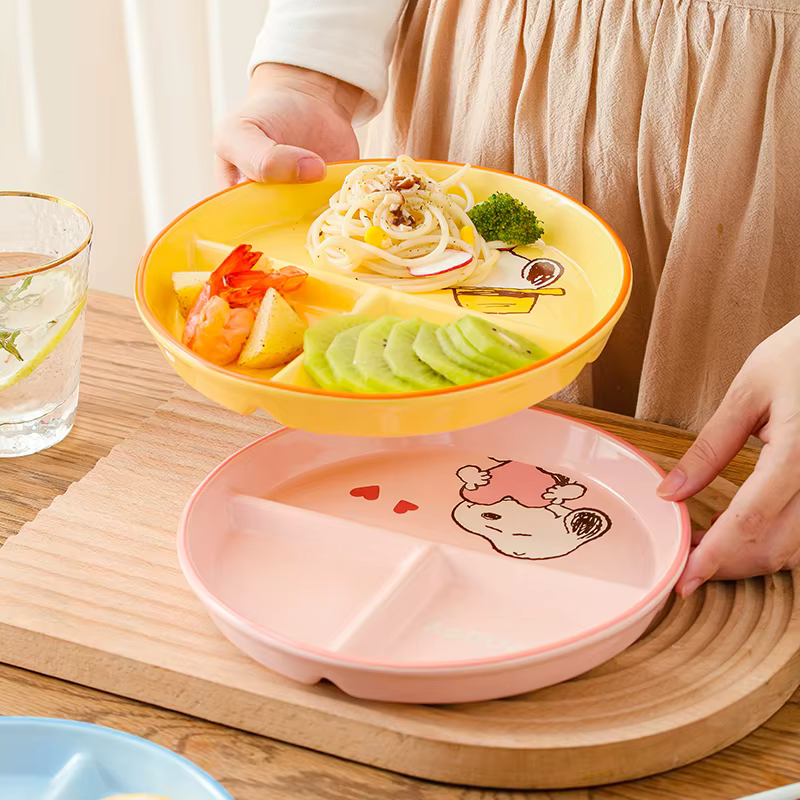 Assiette en céramique Snoopy Kawaii de grande capacité de 8 pouces
