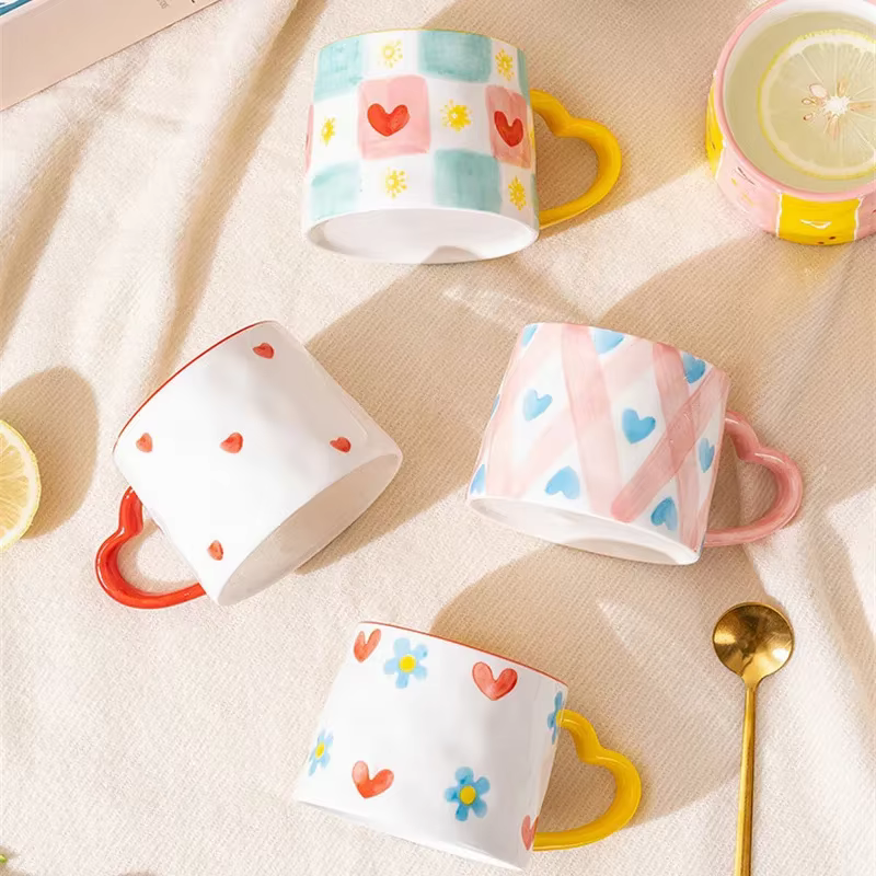 Tasse à café créative peinte à la main