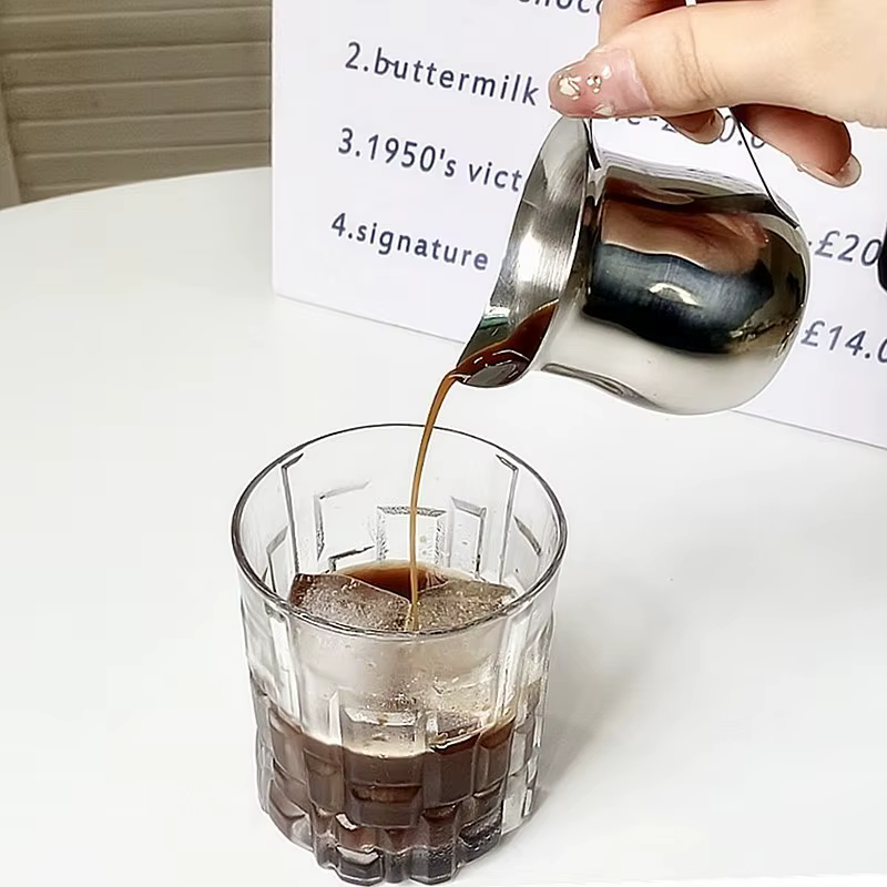 Pichet à café et à lait en acier inoxydable de 2/3/5/7 oz avec bec verseur
