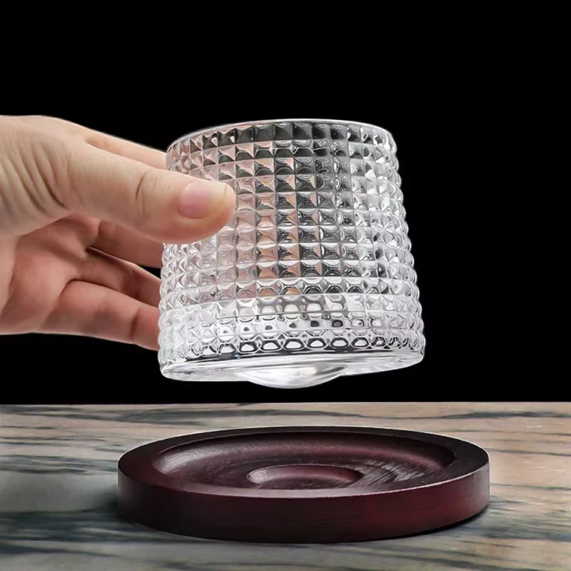 Verre à whisky rotatif créatif et original