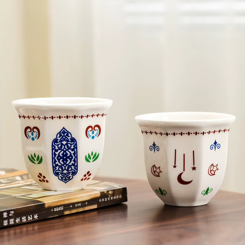 Tasse à café en céramique en forme d'étoile et de lune