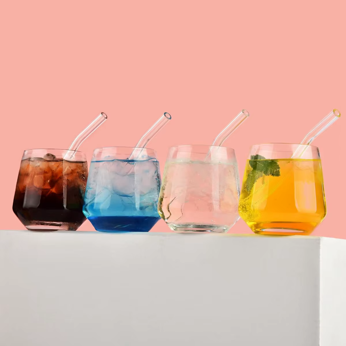 6 Pailles Courtes en Verre Coudé
