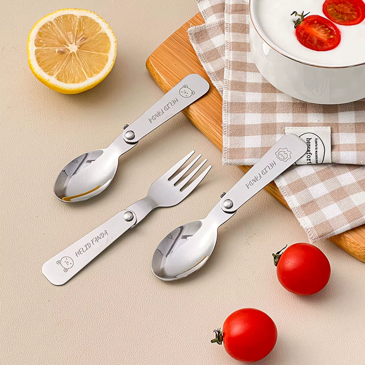 WORTHBUY Service de vaisselle pliable Portable 3 pièces/ensemble, fourchette pliante en acier inoxydable 304, cuillère avec boîte à couverts, vaisselle de pique-nique mignonne