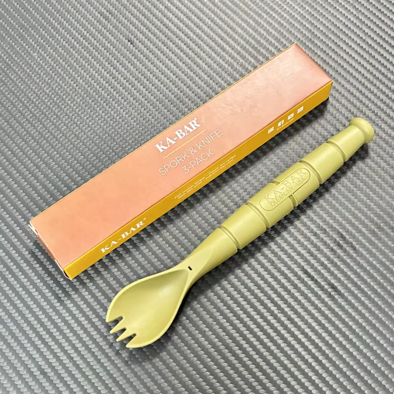 Mini ensemble de couverts tactiques EDC