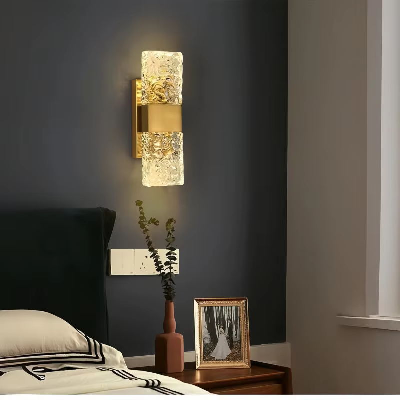 Lampe murale en cristal de luxe postmoderne, lumière en verre, mur de fond de salon, lampe d'escalier d'allée, lampe de chevet simple de chambre à coucher