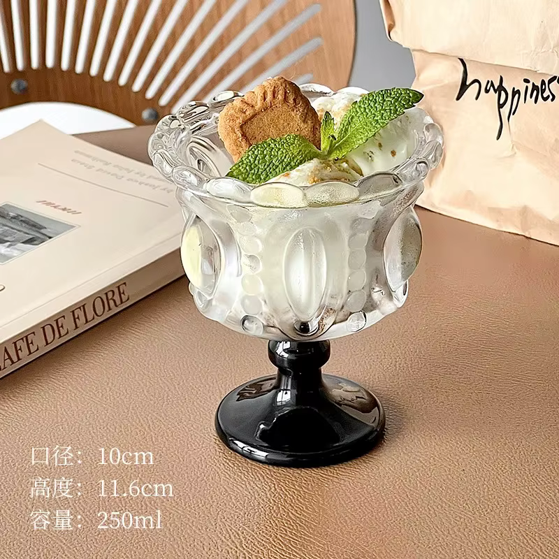 Tasse en verre Nordic Relief pour glaces
