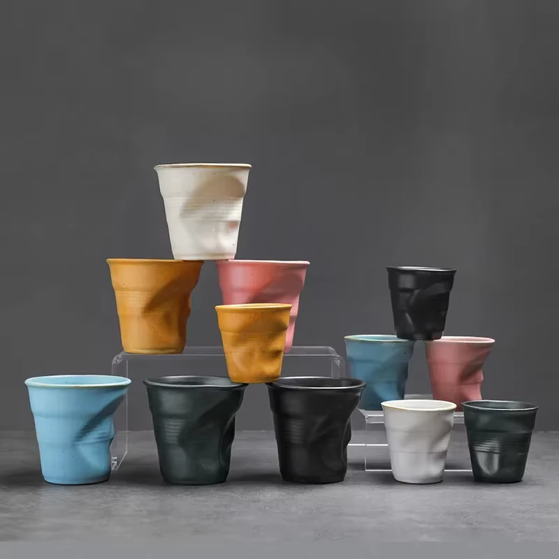 Tasse à café plissée créative en grès