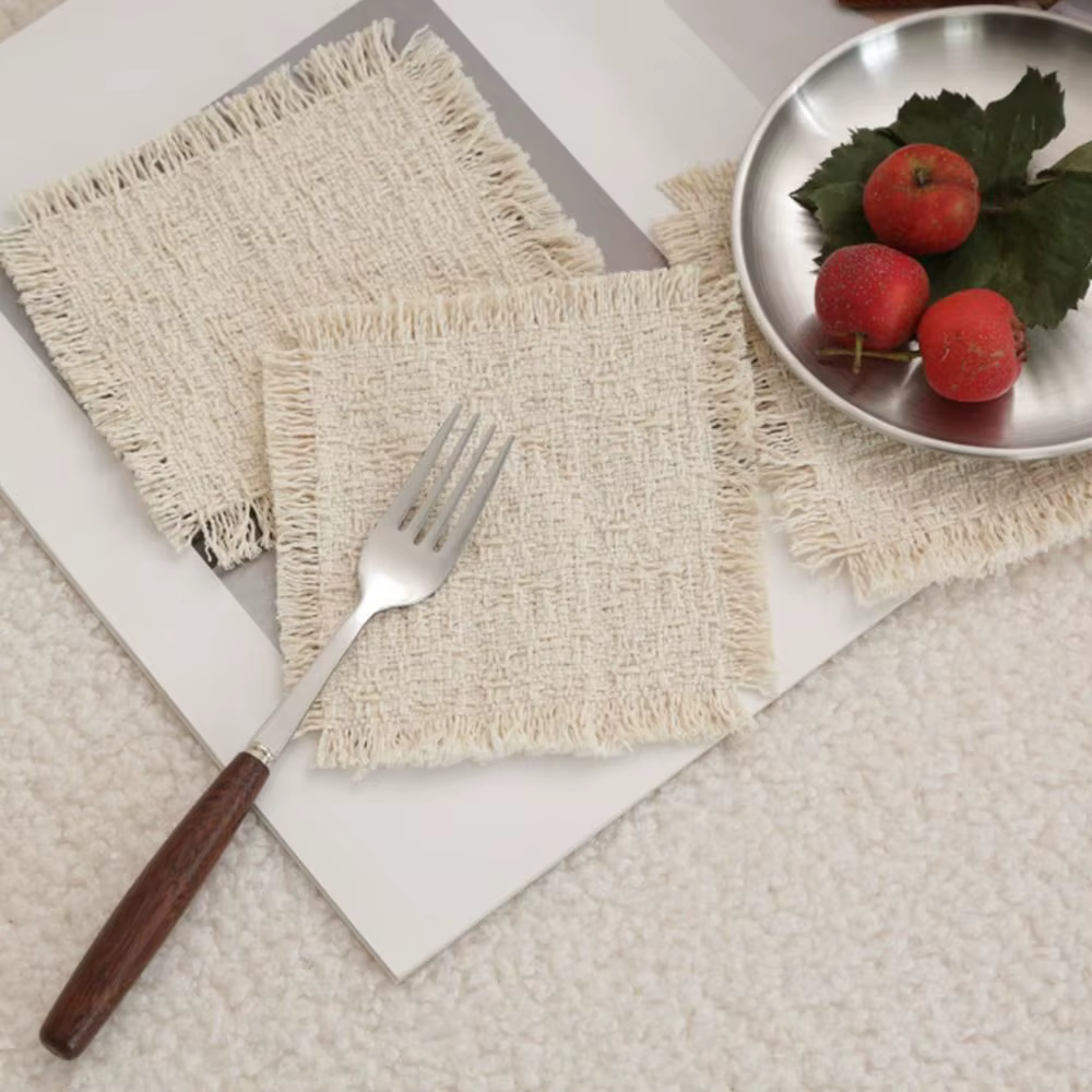 Nouveau set de table en coton de couleur beige