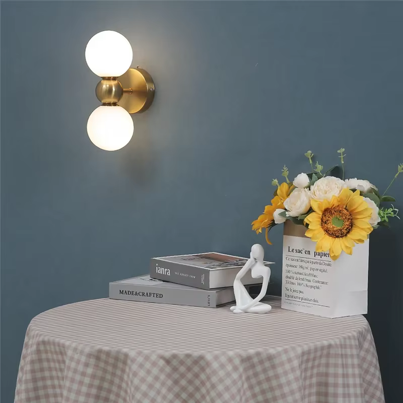 Applique murale boule de verre nordique, lampe de chevet de chambre à coucher, applique murale de fond de salon, éclairage intérieur LED avec ampoules boule blanche G9