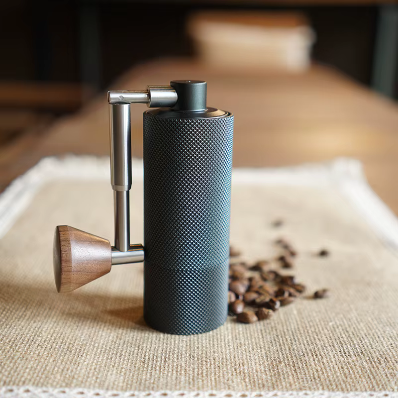 TIMEMORE CHESTNUT NANO 10 cm Mini moulin à café manuel portable en acier inoxydable CNC bavure opération manuelle